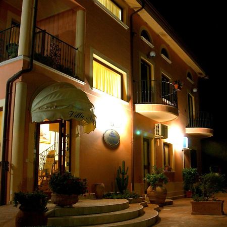 Villa Aurora Le Castella  Εξωτερικό φωτογραφία