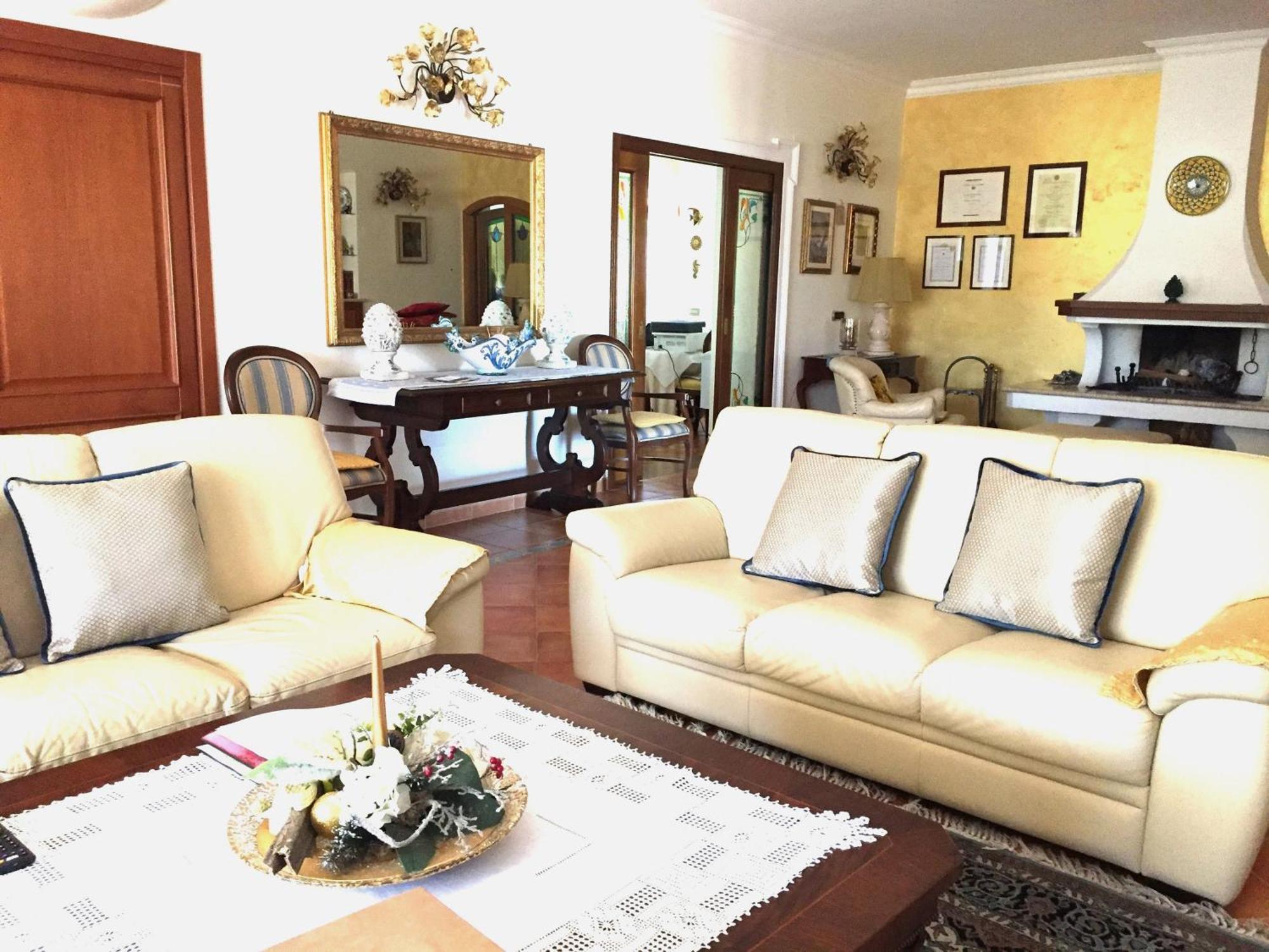 Villa Aurora Le Castella  Εξωτερικό φωτογραφία