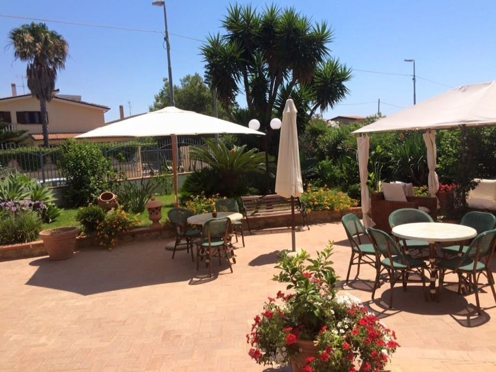 Villa Aurora Le Castella  Εξωτερικό φωτογραφία